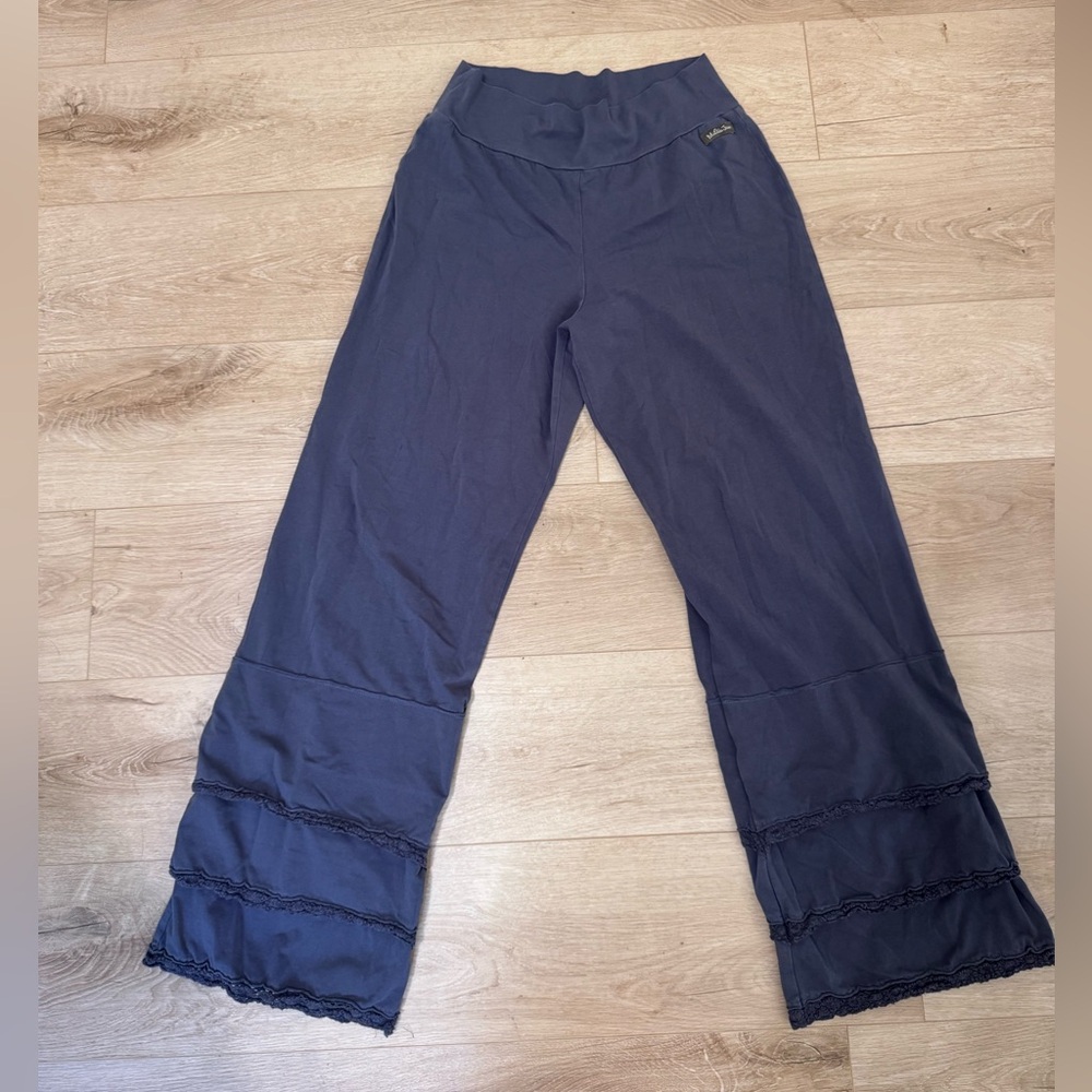 Gray Matilda Jane pants size Large.